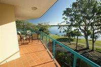 The Esplanade Holiday Apartments