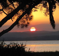The Jetty Cabin Lakeside - Surfers Gold Coast