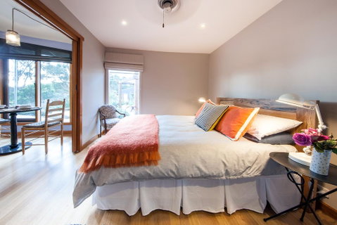 The Linden Bed And Breakfast - Surfers Gold Coast 2