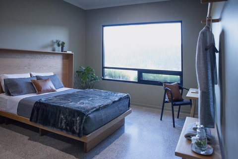 The Retreat - Surfers Gold Coast 2