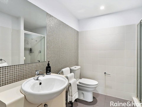 The Sanctuary #363 - 363/80 John Whiteway Drive - Surfers Gold Coast 3