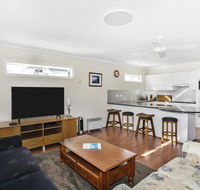 The Sands - 4/46 Jones Avenue Mollymook - Surfers Gold Coast
