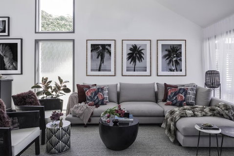 The Seaview - Designer Beachfront House - Surfers Gold Coast 1