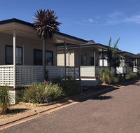 The Sundowner Cabin  Tourist Park - Surfers Gold Coast
