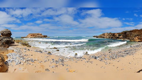 The Victoria Hotel - Surfers Gold Coast 2