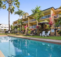 The York Beachfront Holiday Apartments - Surfers Gold Coast