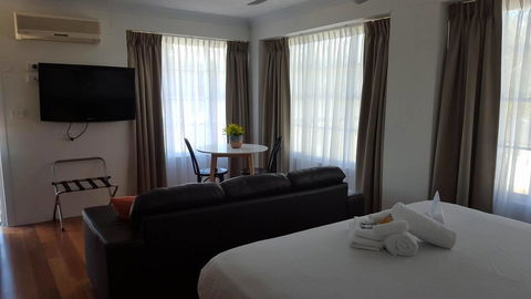 Timbertown Resort And Motel - Surfers Gold Coast 2