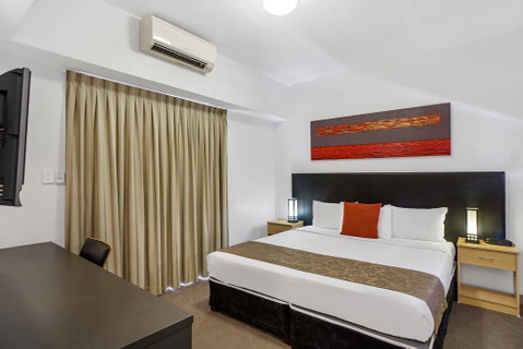 Toowong Inn & Suites - Surfers Gold Coast 1