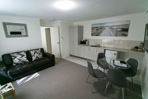 Top Spot Motel - Surfers Gold Coast 3