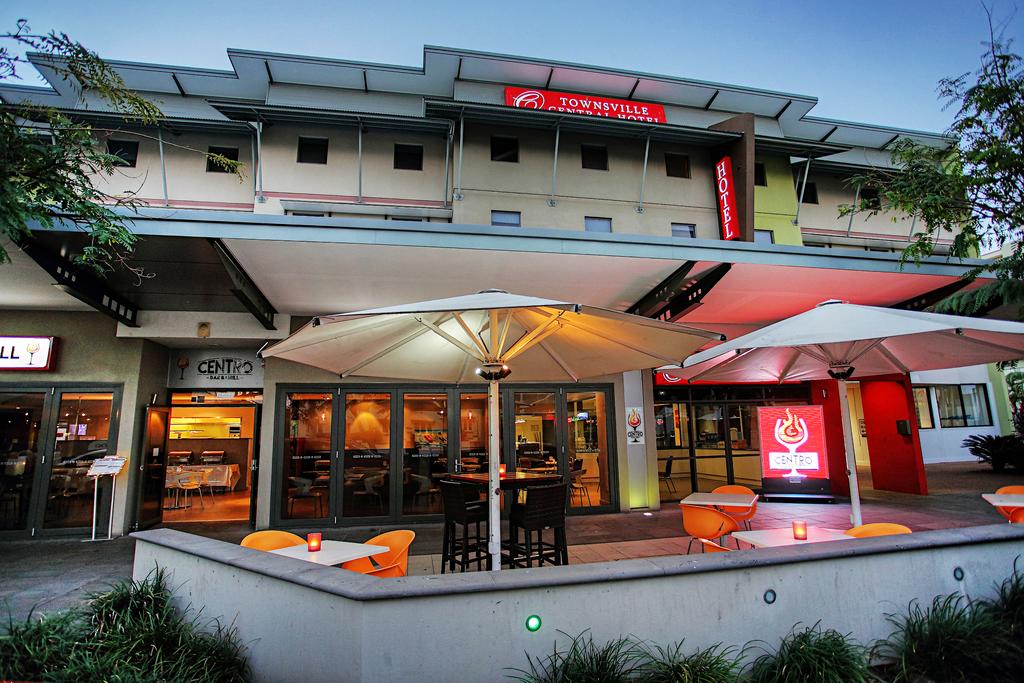 Townsville Mc ACT Surfers Gold Coast