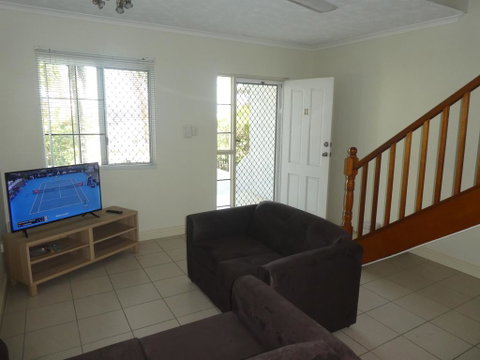Townsville Terrace - Surfers Gold Coast 3