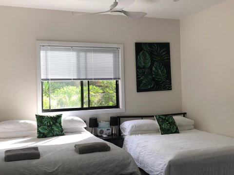 Tranquil Spa Retreat - Surfers Gold Coast 0