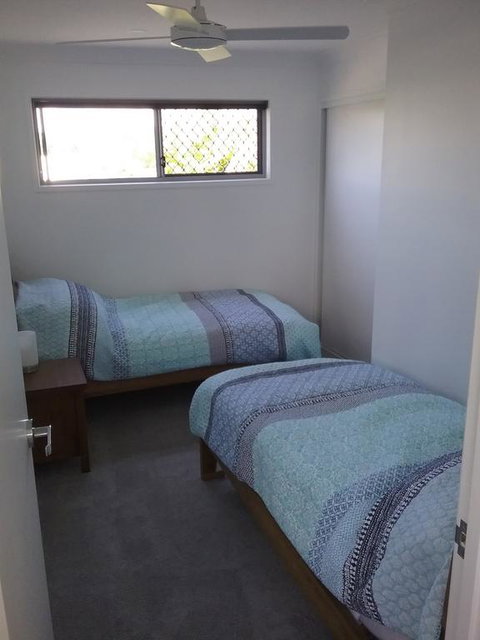 Two Bedroom Guesthouse Bundall - Surfers Gold Coast 1