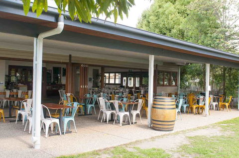 Ulmarra Hotel - Surfers Gold Coast 3
