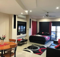 Ultra Modern Private Studio Room - Surfers Gold Coast