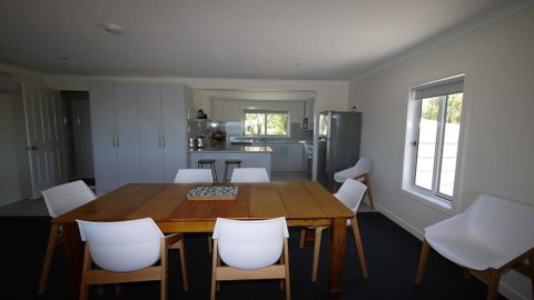 Umtali Beach House - Surfers Gold Coast 1