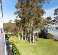 Unit 1 44 Danalene Pde fantastic waterfront property with air con - Surfers Gold Coast
