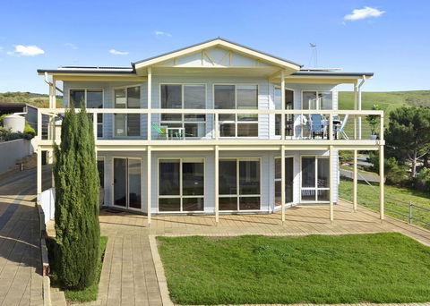 VALLEY VIEWS - 10 Valley Heights Drive - Surfers Gold Coast 2