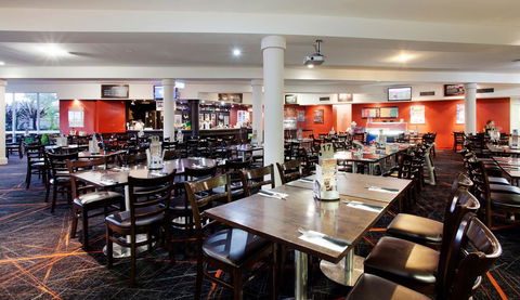 Vale Hotel - Surfers Gold Coast 2
