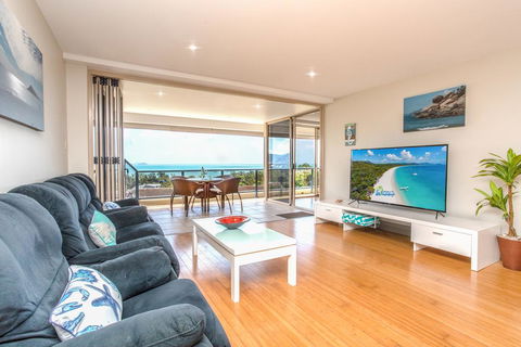 VIEWS ON ELSHEBY - Surfers Gold Coast 0