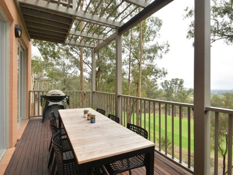 Villa 3br Tranquility Resort Condo Located Within Cypress Lakes Resort (nothing Is More Central) - Surfers Gold Coast 0