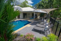 Book Palm Cove Accommodation Vacations Surfers Gold Coast Surfers Gold Coast