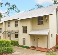 Villa Executive 2br Rose Resort Condo located within Cypress Lakes Resort nothing is more central - Surfers Gold Coast