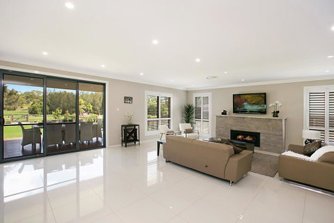 Vin De Vie - Surfers Gold Coast 2