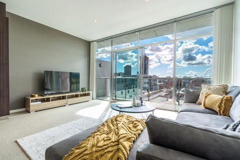 Vue Of The East End-Wifi - Netflix - Nespresso - Surfers Gold Coast 0