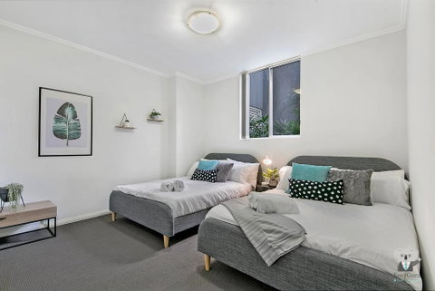 WARRICK FRAM 3 BEDS APT FREE PARKING WALK TO WESTFIELD CLOSE TO HOSPITAL NWF003 - Surfers Gold Coast 2