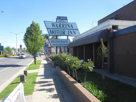 Warrina Motor Inn - Surfers Gold Coast 2