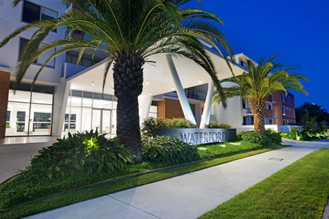 Waterford Apartments - Surfers Gold Coast 2