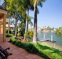 Waterfront Sorrento - Surfers Gold Coast