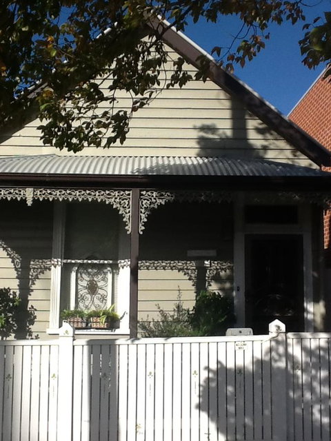 Redruth Cottage - Surfers Gold Coast 0