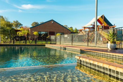 Blazing Stump Motel & Suites - Surfers Gold Coast 6