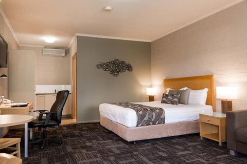 Blazing Stump Motel & Suites - Surfers Gold Coast 15