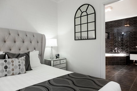 Blazing Stump Motel & Suites - Surfers Gold Coast 25