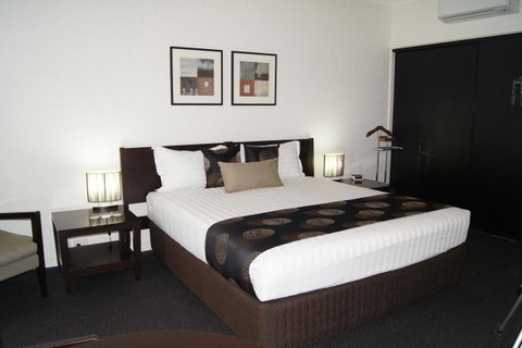 Blazing Stump Motel & Suites - Surfers Gold Coast 16