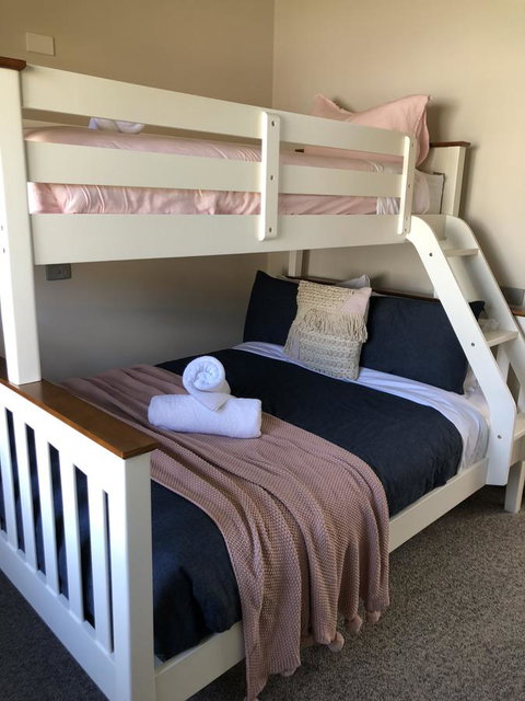 The PC Cottage - Surfers Gold Coast 13