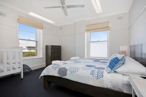 Plummers Mill - Central Townhouse - Surfers Gold Coast 3