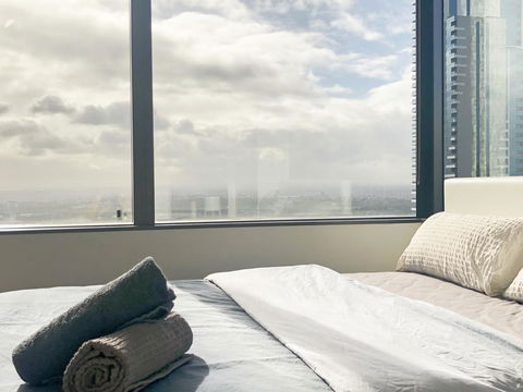 CBD Spacious 3 Bedrooms-Breathtaking View Gym Pool - Surfers Gold Coast 24