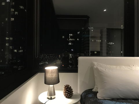 CBD Spacious 3 Bedrooms-Breathtaking View Gym Pool - Surfers Gold Coast 15