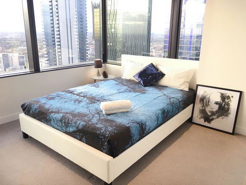 CBD Spacious 3 Bedrooms-Breathtaking View Gym Pool - Surfers Gold Coast 3