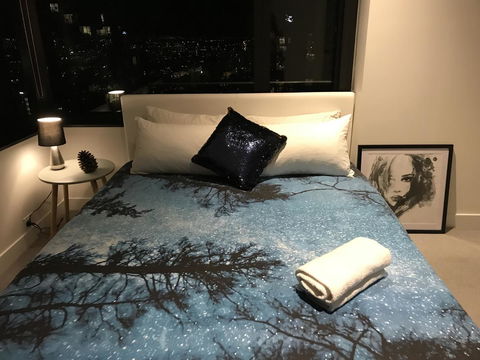 CBD Spacious 3 Bedrooms-Breathtaking View Gym Pool - Surfers Gold Coast 9