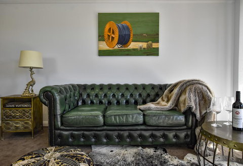 Daylesford Art Motel - Surfers Gold Coast 0