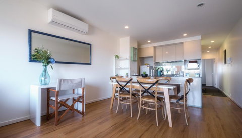 Waterfront Apt 234 Marinaquays - Surfers Gold Coast 6