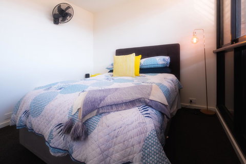 Waterfront Apt 234 Marinaquays - Surfers Gold Coast 18