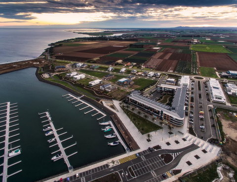 Waterfront Apt 234 Marinaquays - Surfers Gold Coast 5