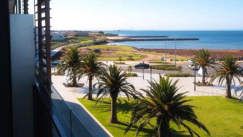 Waterfront Apt 234 Marinaquays - Surfers Gold Coast 3