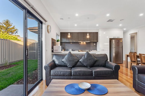 Biggs Villas Melbourne - Surfers Gold Coast 14